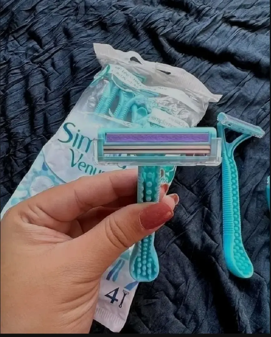 Picture of Simply Venus 2 Women’s Razors (4 razors) - Sky Blue