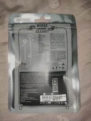 Picture of Remax RM-512 3.5mm Wired Music Earphone Heavy Bass - Black