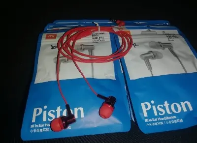 Picture of Piston In-Ear Earphone For MI and all types of smartphones