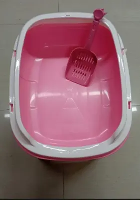 Picture of Cat Litter Box with Free Scoop