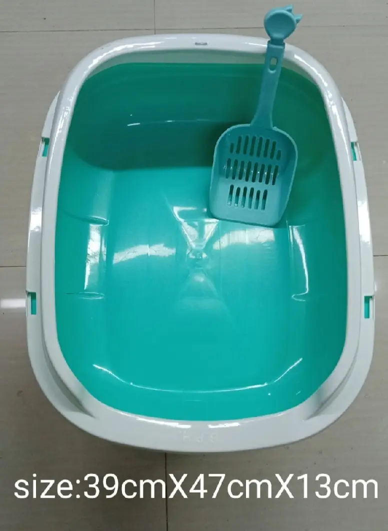 Picture of Cat Litter Box with Free Scoop