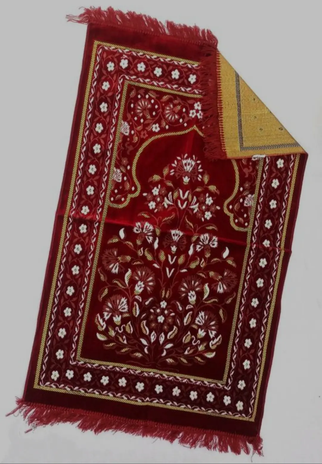 Picture of Extra Soft Velvet Prayer Mat Jaynamaz

Chinese & Turkish Premium Foam Padded Mixed Color and Design Rugs - 1 Pc