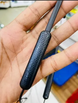 Picture of DIZO DA-2251 Wireless Active Bluetooth Neckband - Black