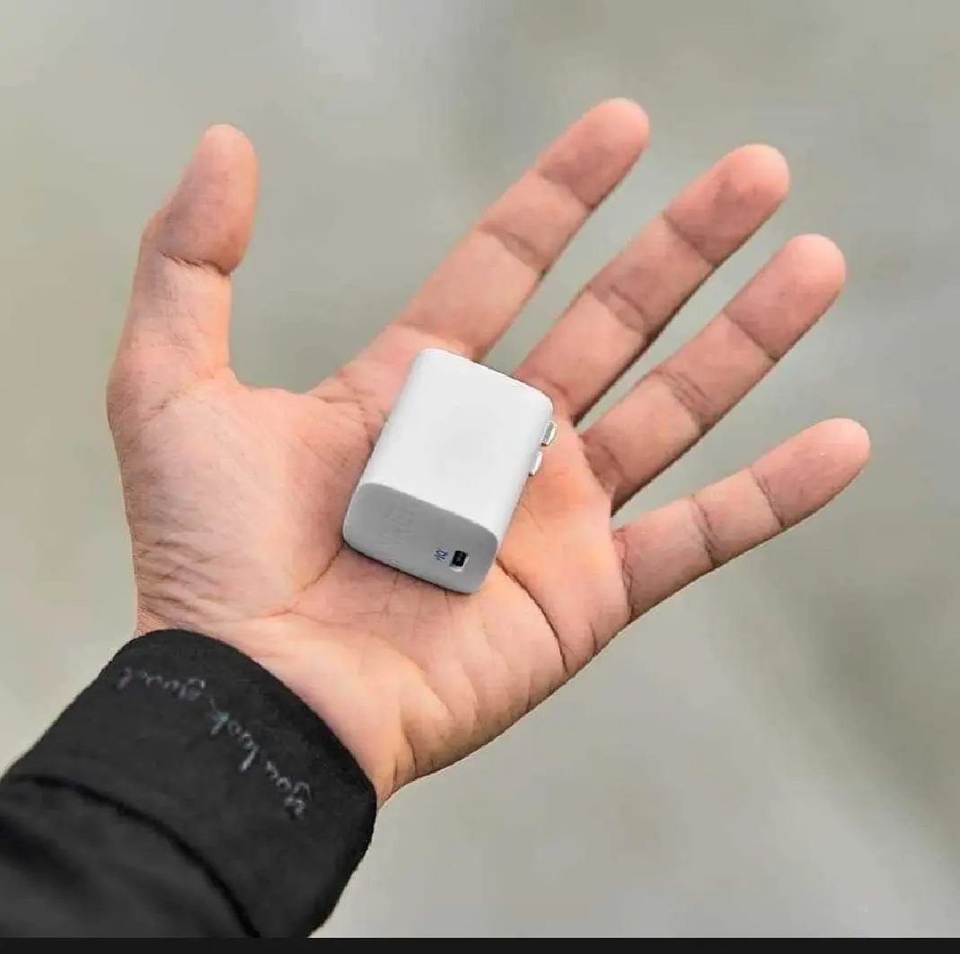 Picture of Official Anker PowerPort IQ3 Fast 20W USB-C Adapter compatible with Apple iphones - White