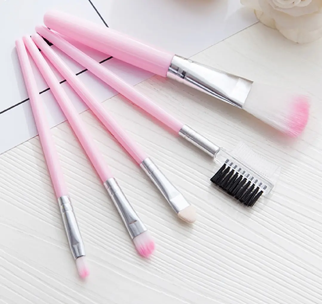 Picture of 05 pcs set Synthetic Bristles Mackup Brushes Set, Makeup Kit For Girls And Women For Daily Use 5pcs
