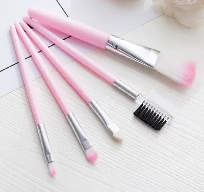 Picture of 05 pcs set Synthetic Bristles Mackup Brushes Set, Makeup Kit For Girls And Women For Daily Use 5pcs