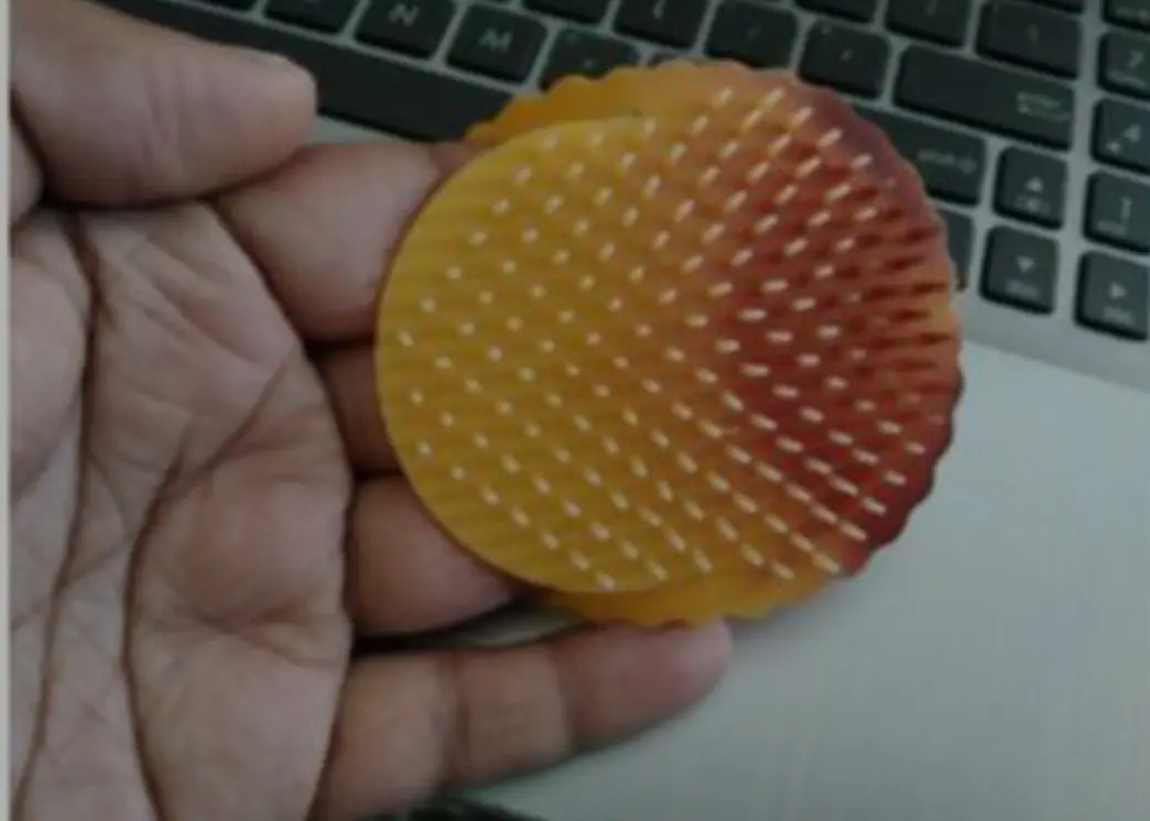 Picture of Plastic Fashionable Hair Comb - 1pcs