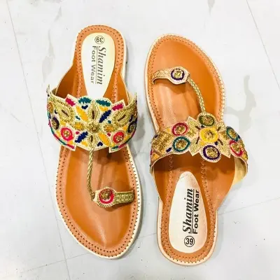 Picture of Ladies Super Gorgeous Rajsthani Flat Sandal (Gold)