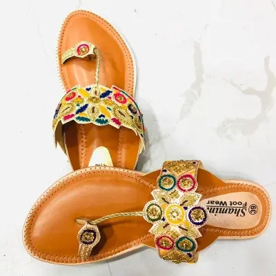 Picture of Ladies Super Gorgeous Rajsthani Flat Sandal (Gold)