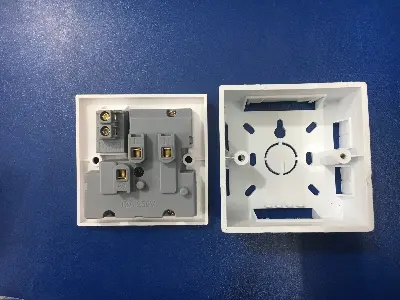 Picture of 6  pin multi socket with board TDK (White)