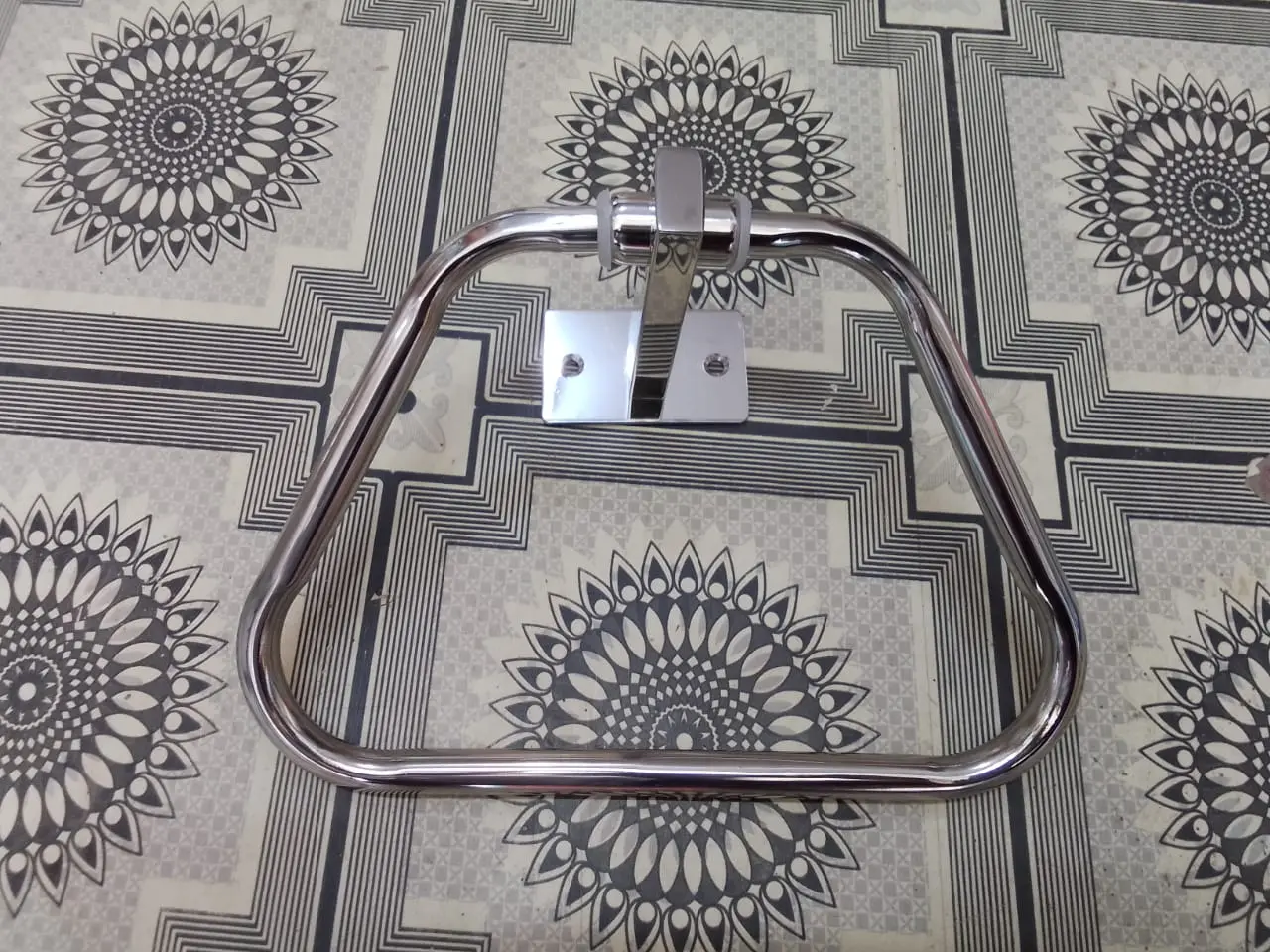 Picture of Square wall mounted towel ring (Silver)