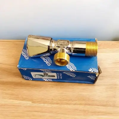 Picture of GROHE Metal Angle Valve 1/2 Inch, Chrome (Silver)