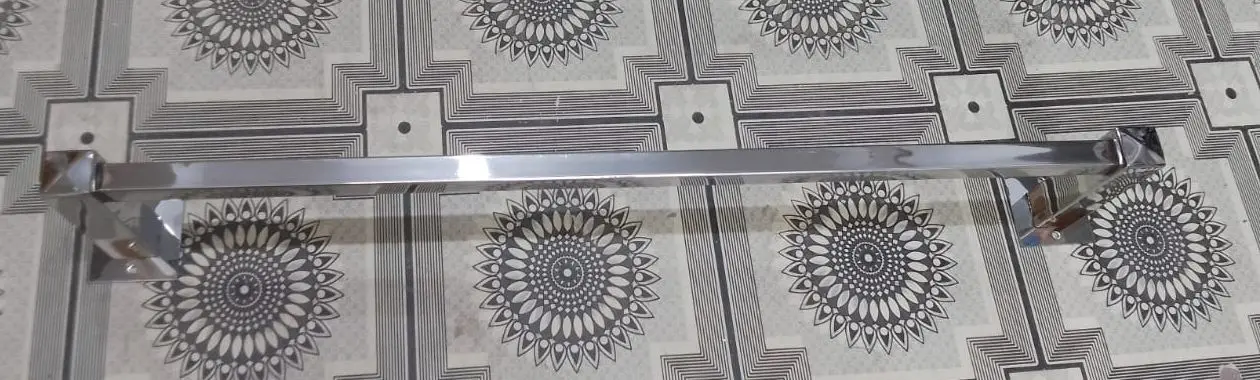 Picture of 24-Inch Single Towel Bar, Bathroom Kitchen Towel Holder, Wall Mounted SUS304 Stainless Steel Towel Rack Square Shape (Silver)