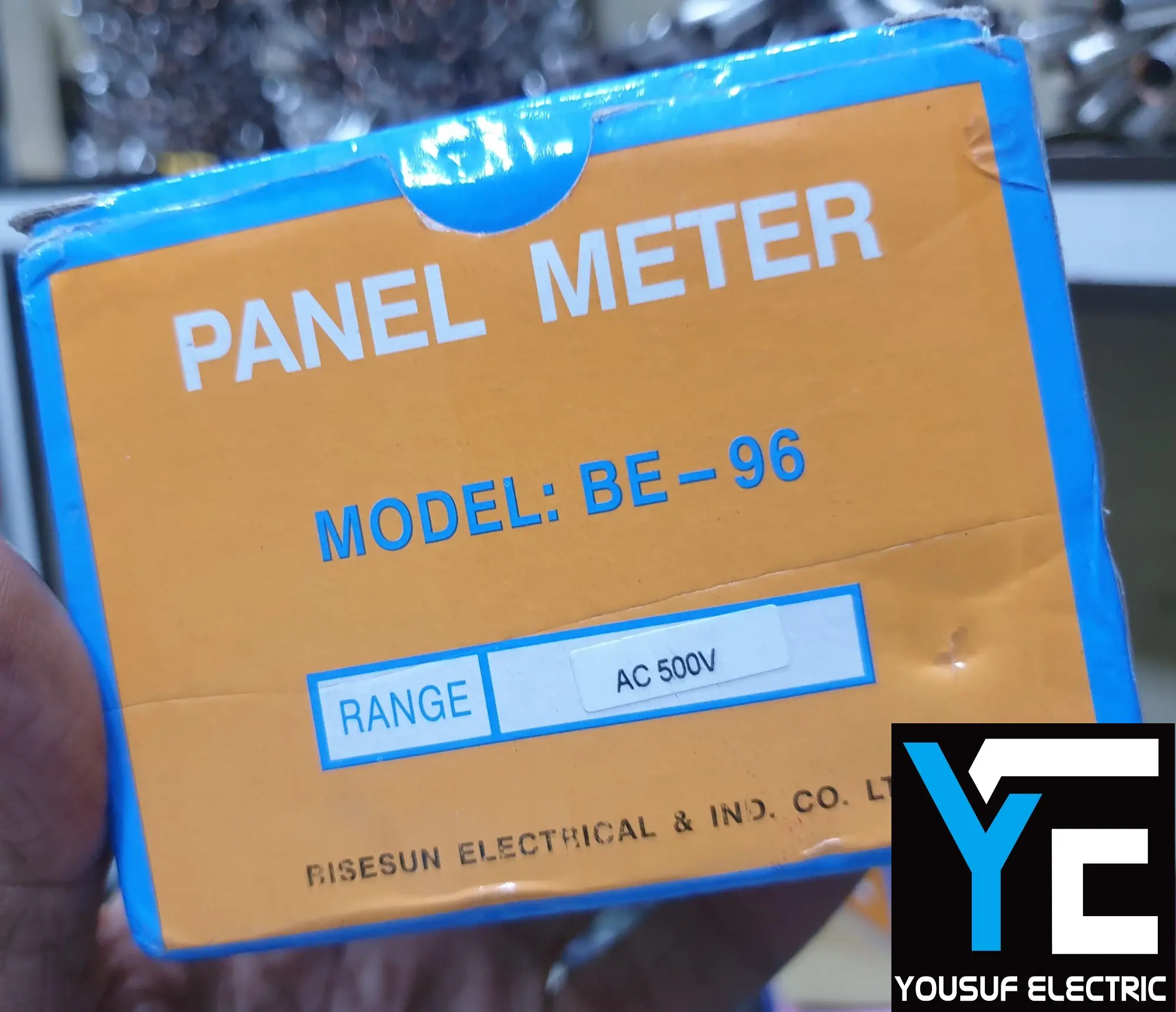 Picture of Panel Voltage Meter Analog square volt meter analog Voltmeter 0-500V Top Quality accuracy - White