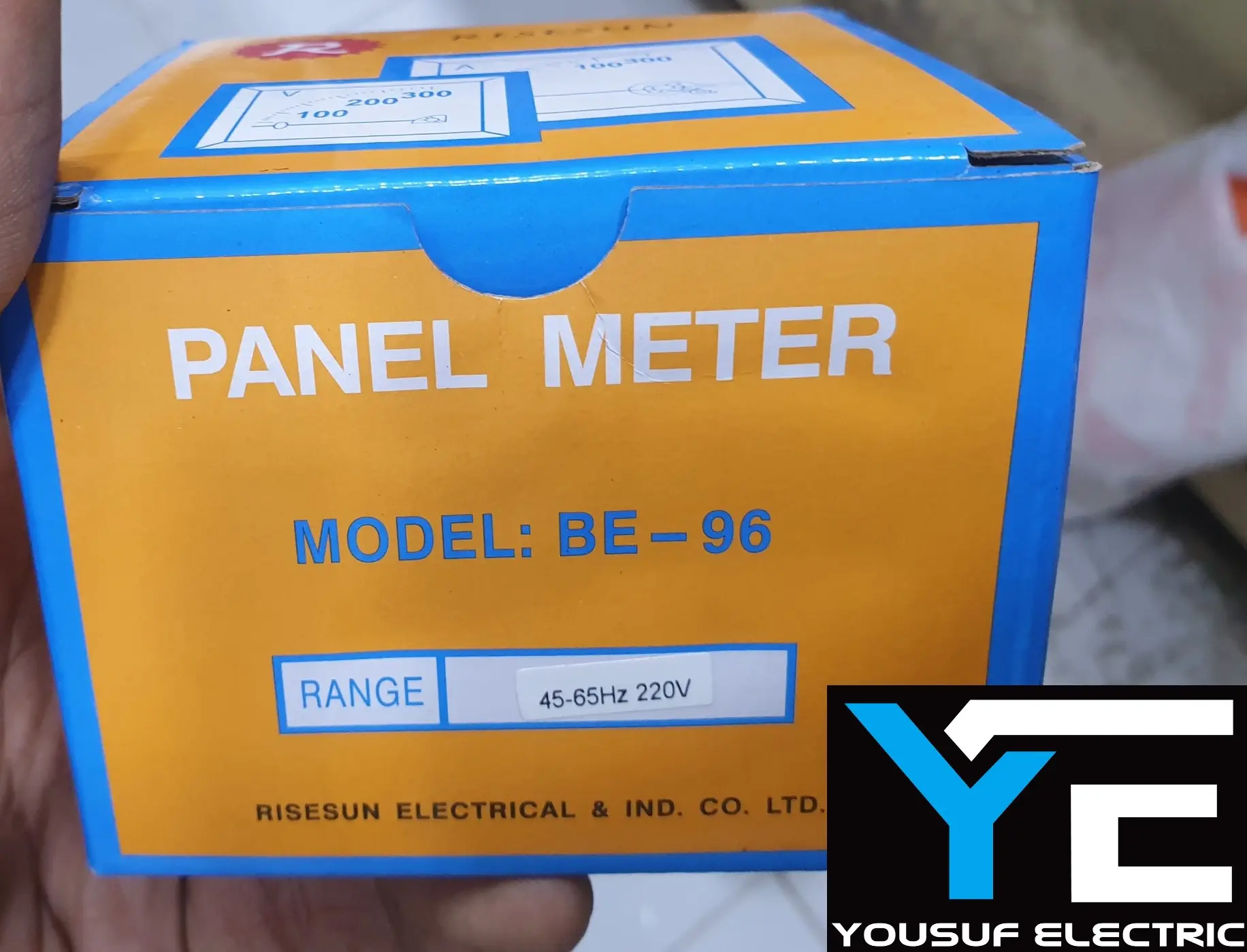 Picture of hertz meter frequency meter panel frequency hertz meter analogue - White