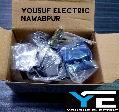 Picture of Ammeter selector switch on off Rotary switch 3 phase 3 way 3 position Ampere selector switch LW26-20 20A reverse forward cam switch - Black