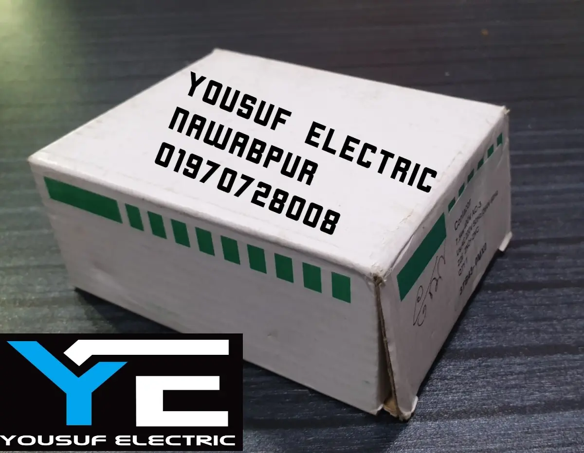 Picture of Magnetic contactor switch AC 220V 7.5kw 2no2nc ITH 50A change over switch - White