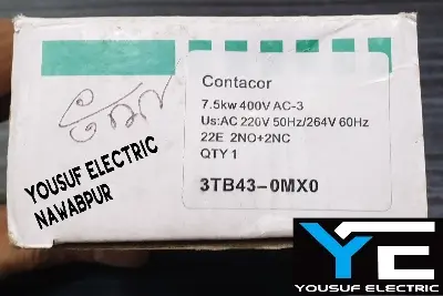 Picture of Magnetic contactor switch AC 220V 7.5kw 2no2nc ITH 50A change over switch - White