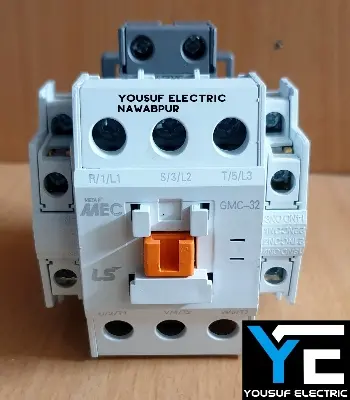 Picture of Magnetic Contactor LS GMC 32 3P 50 Ampere AC 3p 2NO 2NC Copper coil Voltage AC 220V three phase for Industrial use replace Finder Relay - White