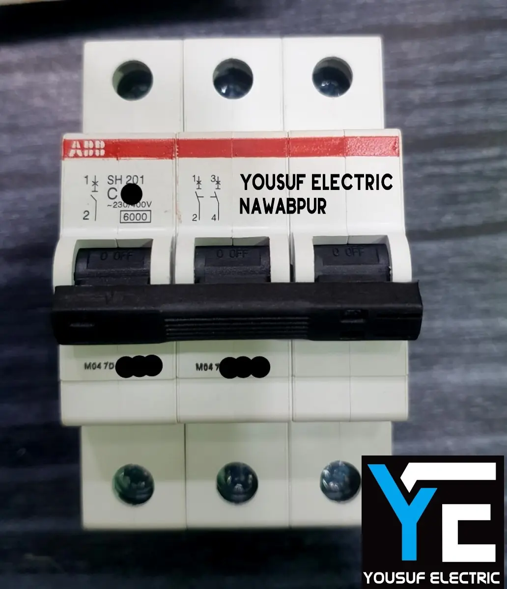 Picture of Abb Mcb 63 Ampere Tp High Grade China Miniature Circuit Breaker three Pole three Phase - Power Bank Circuit - White