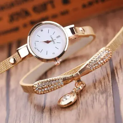 Picture of New Stylish Bracelet Watch For Girls & Women