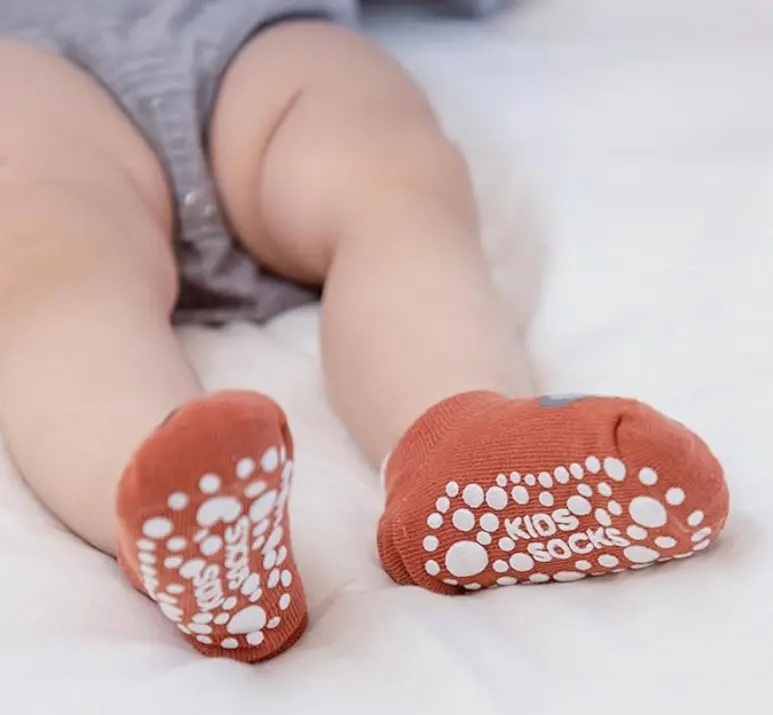 Picture of 6 Pairs of Kid's Non-Slip Socks Animal Element pattren Winter Baby Cartoon Trendyy Boat Socks - Multicolor