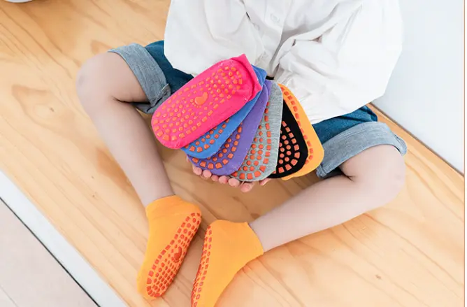 Picture of 1 Pair Baby Floor Trampoline Socks Cute Indoor Children's Anti-Slip Silicone Socks Boy Girls Early Learning Step Children's Floor Socks for 2-3 Years Baby
