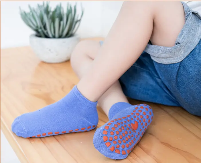 Picture of 1 Pair Baby Floor Trampoline Socks Cute Indoor Children's Anti-Slip Silicone Socks Boy Girls Early Learning Step Children's Floor Socks for 2-3 Years Baby