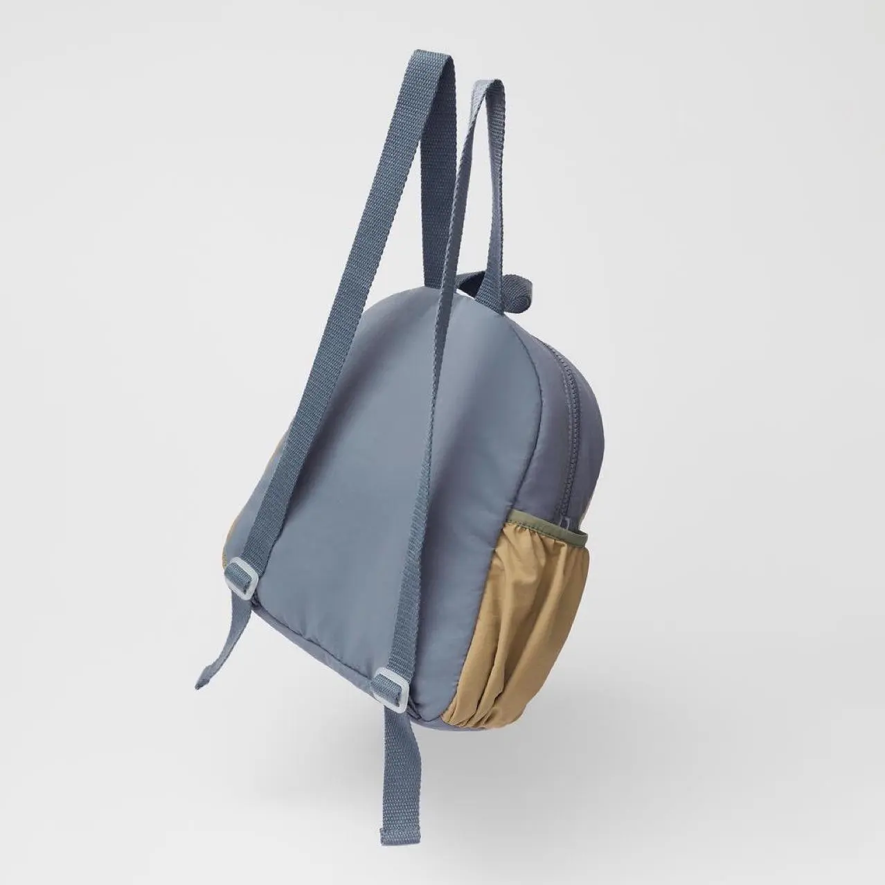 Picture of Premium & Cute Waterproof Snoopy Cartoon Backpack for Kids - Kindergarten Nylon School Bag for Boys & Girls - Multicolor