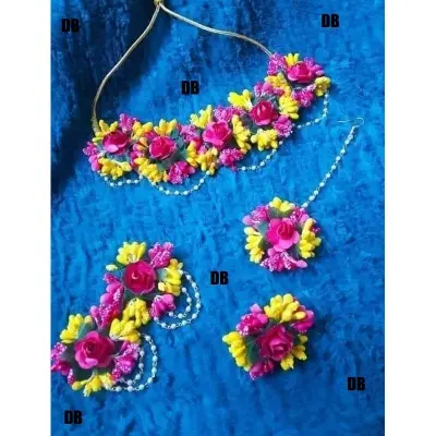 Picture of Beautiful   Arfiticial  jwellery sets  for women