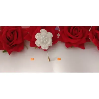 Picture of Hijab pin  Niqabi Lovers Hijab pin