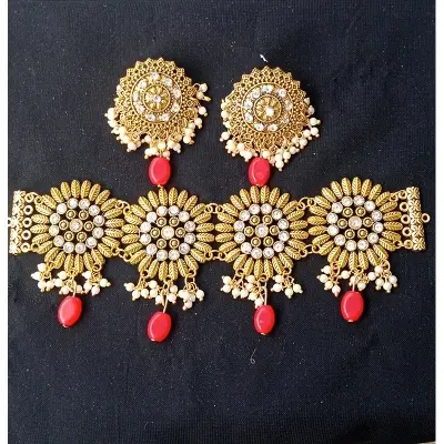 Picture of Gorgeous party wear antique golden necklace and earring set for girls and woman. - Gold