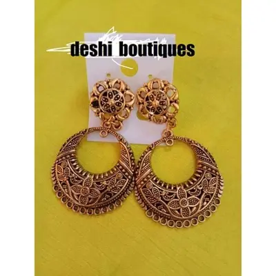 Picture of antics ear rings for women