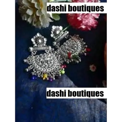 Picture of antics ear rings for women