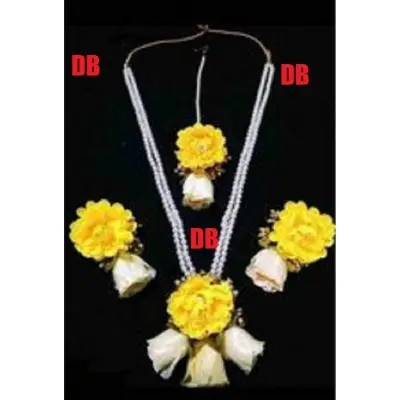 Picture of Artificial Flower Gorgeous Bridal Set 4 Piece set