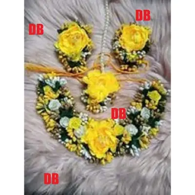 Picture of Artificial Flower Gorgeous Bridal Set 4 Piece set