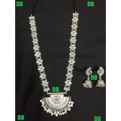 Picture of Beautiful  Antic jwellery sets  for women