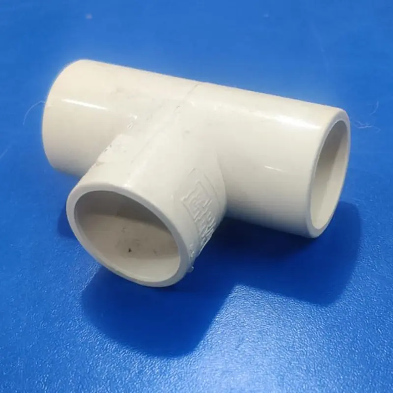 Picture of CPVC 3/4 INCH PLAIN TEE ERA 6 PCS (Off White)