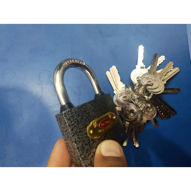 Picture of 63mm China Black Heavy Duty IRON Padlock Metal liver (Black)
