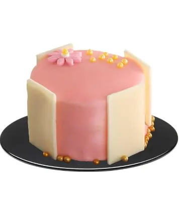 Picture of Mini Cherry Layer Cake 100gm