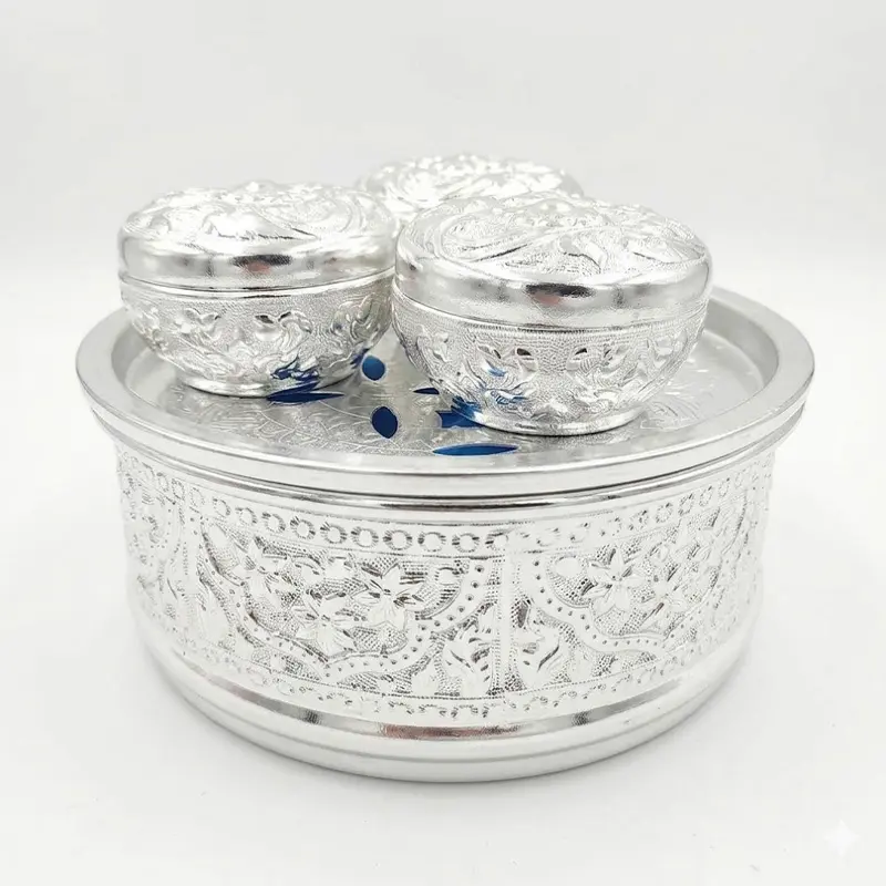 Picture of Paner Bata Pandan Sets Khandani Paner Box Betel Leaf Bowl Set - With 3 Pots Experience Traditional Betel Leaf Serving With This Stylish Set THAI(Silver)
