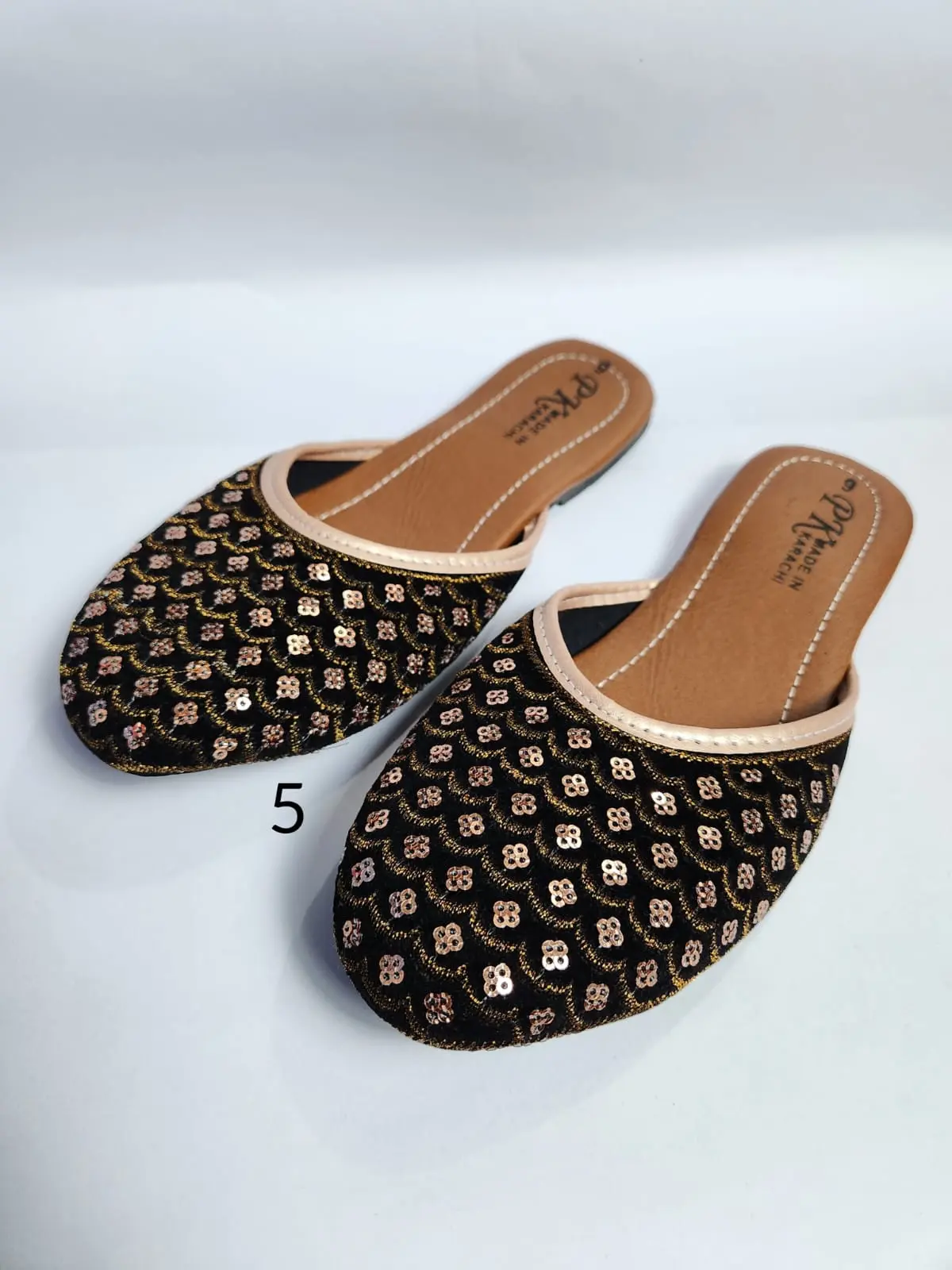 Picture of Girls exclusive Eid collection nagra shoes For Woman Stylies Nagra,Slim Choti.Ladies Sandal.