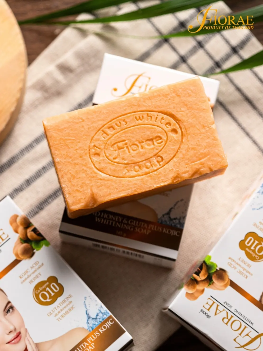 Picture of Fiorae Tamarind Honey And Gluta Kojic 7days Whitening Soap 165g