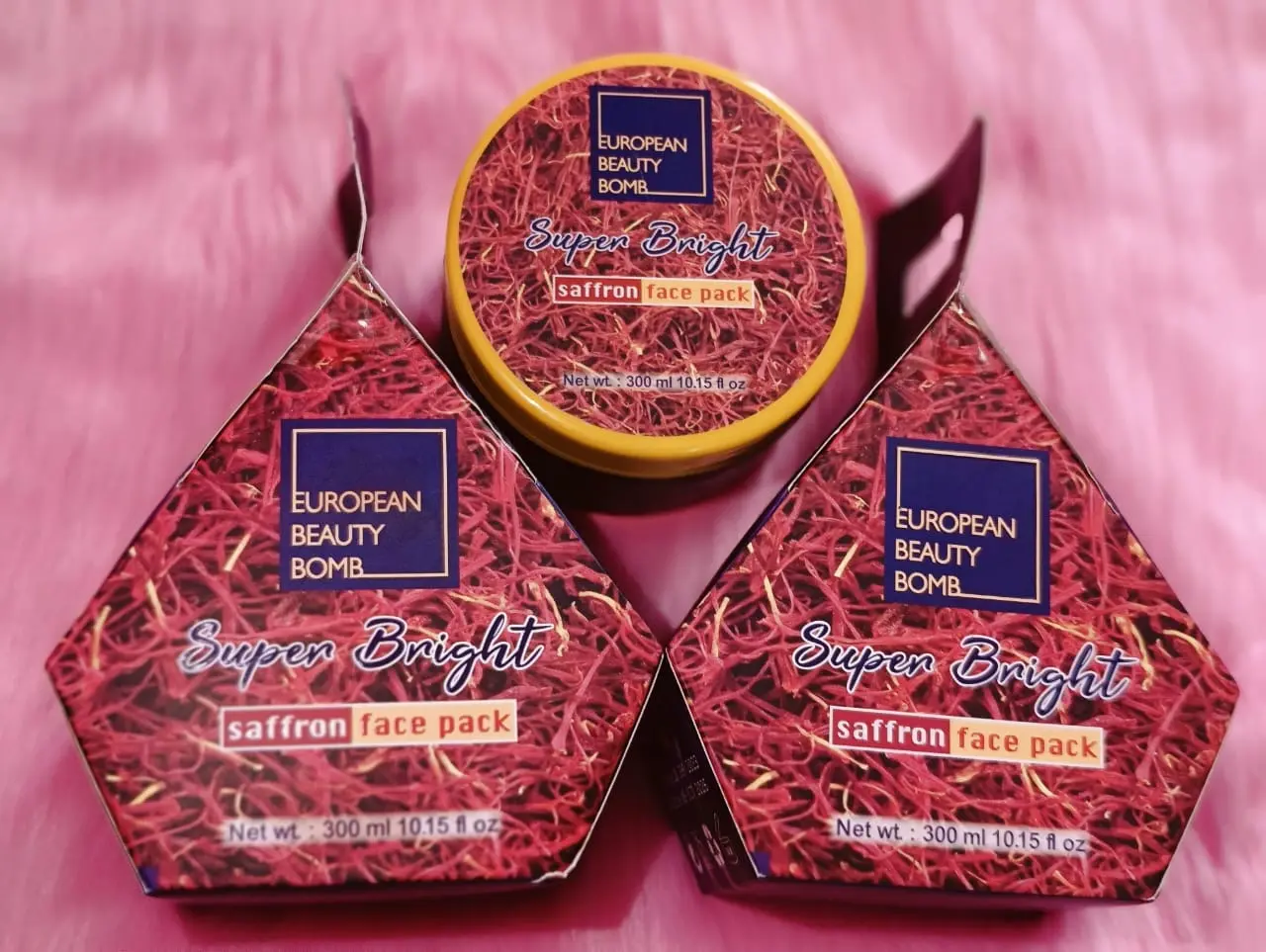 Picture of Super bright Saffron Face