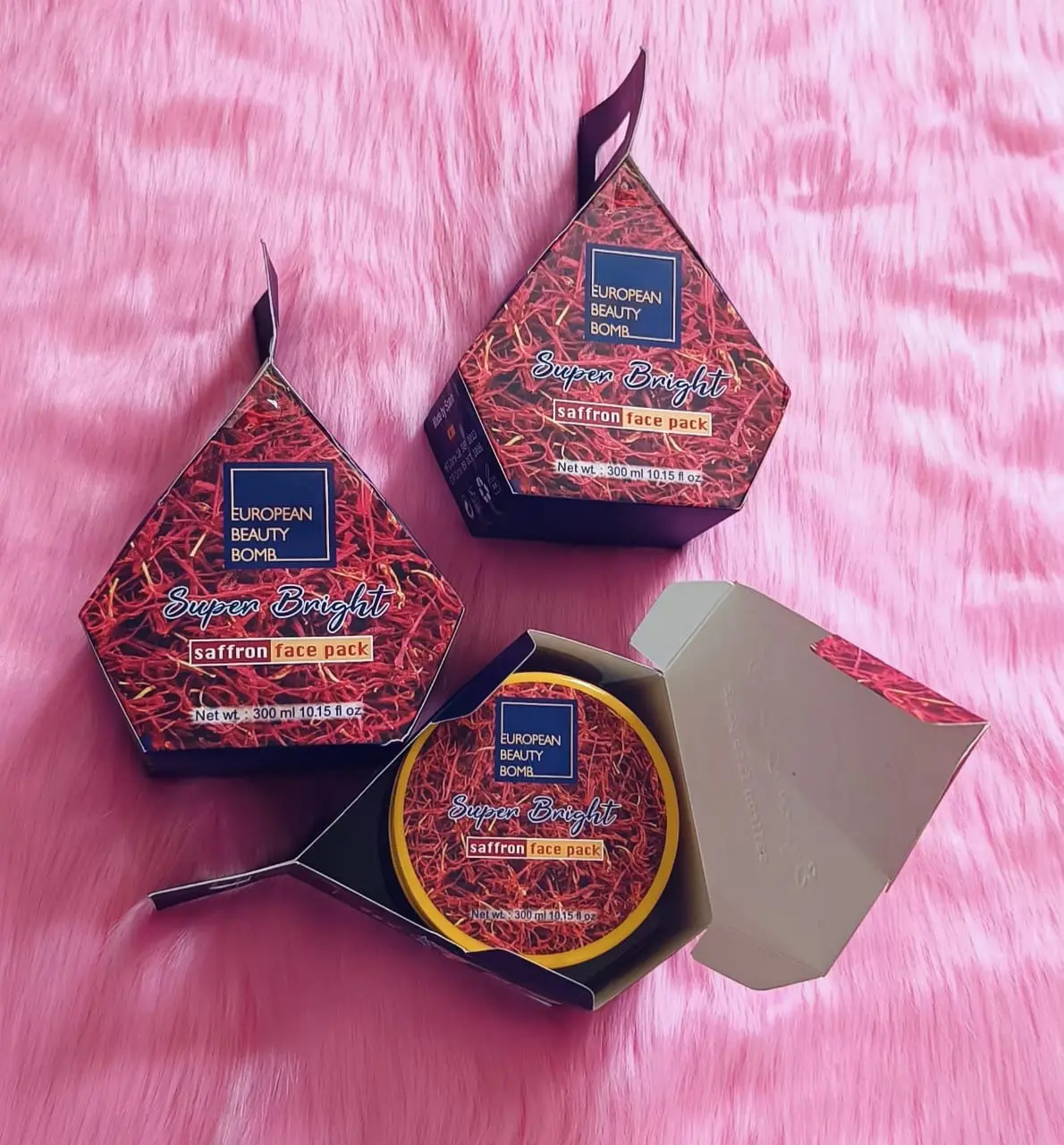 Picture of Super bright Saffron Face