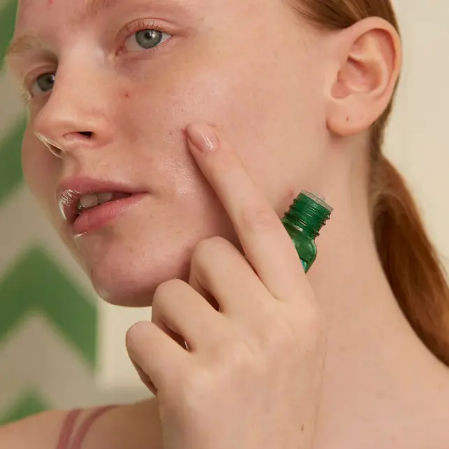 Picture of The Body Shop Tea Tree Oil (10ml)