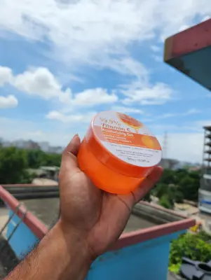 Picture of 99.9% Vitamin C Moisturizing Gel