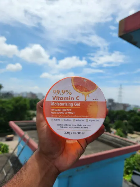 Picture of 99.9% Vitamin C Moisturizing Gel