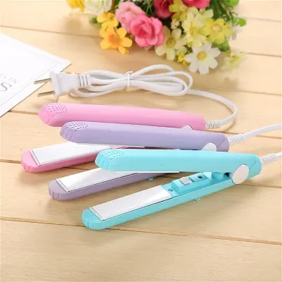 Picture of Portable Mini Hair Straightener for Women, Suitable for Women Short Hair and Beard (Multicolor)