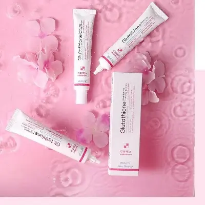 Picture of Beaute Melasma-X Glutathione Brightening Tone Up Cream